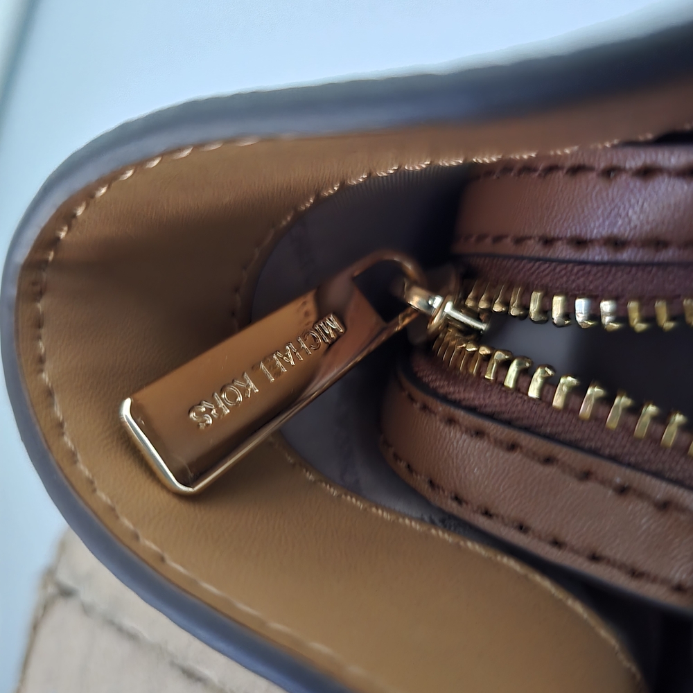 Michael Kors KRIS Leather Crossbody Satchel Bag NEW NWT - Picture 10 of 15